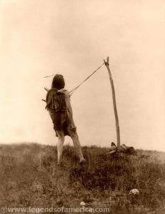 Rytua Apsaroke dla siy i wizji, Edward S. Curtis, 1908